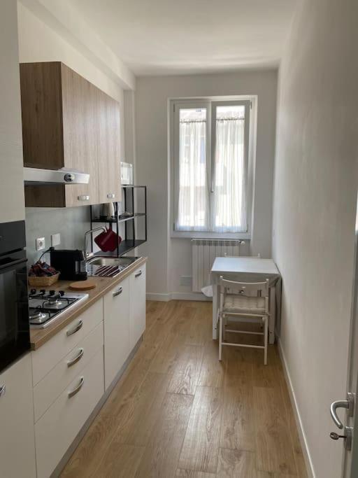 Lia's Home_ New Flat 2 Bedrooms W/balcony Florencia